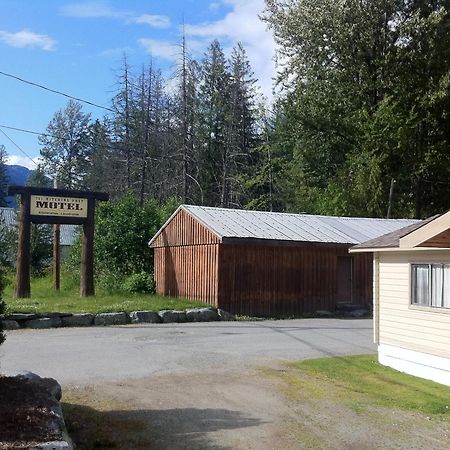 The Hitching Post Motel Пембъртън Екстериор снимка