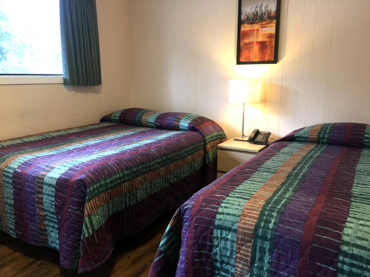 The Hitching Post Motel Пембъртън Екстериор снимка