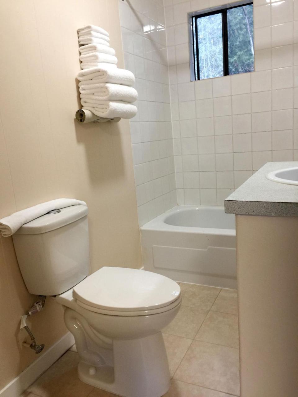 The Hitching Post Motel Пембъртън Екстериор снимка