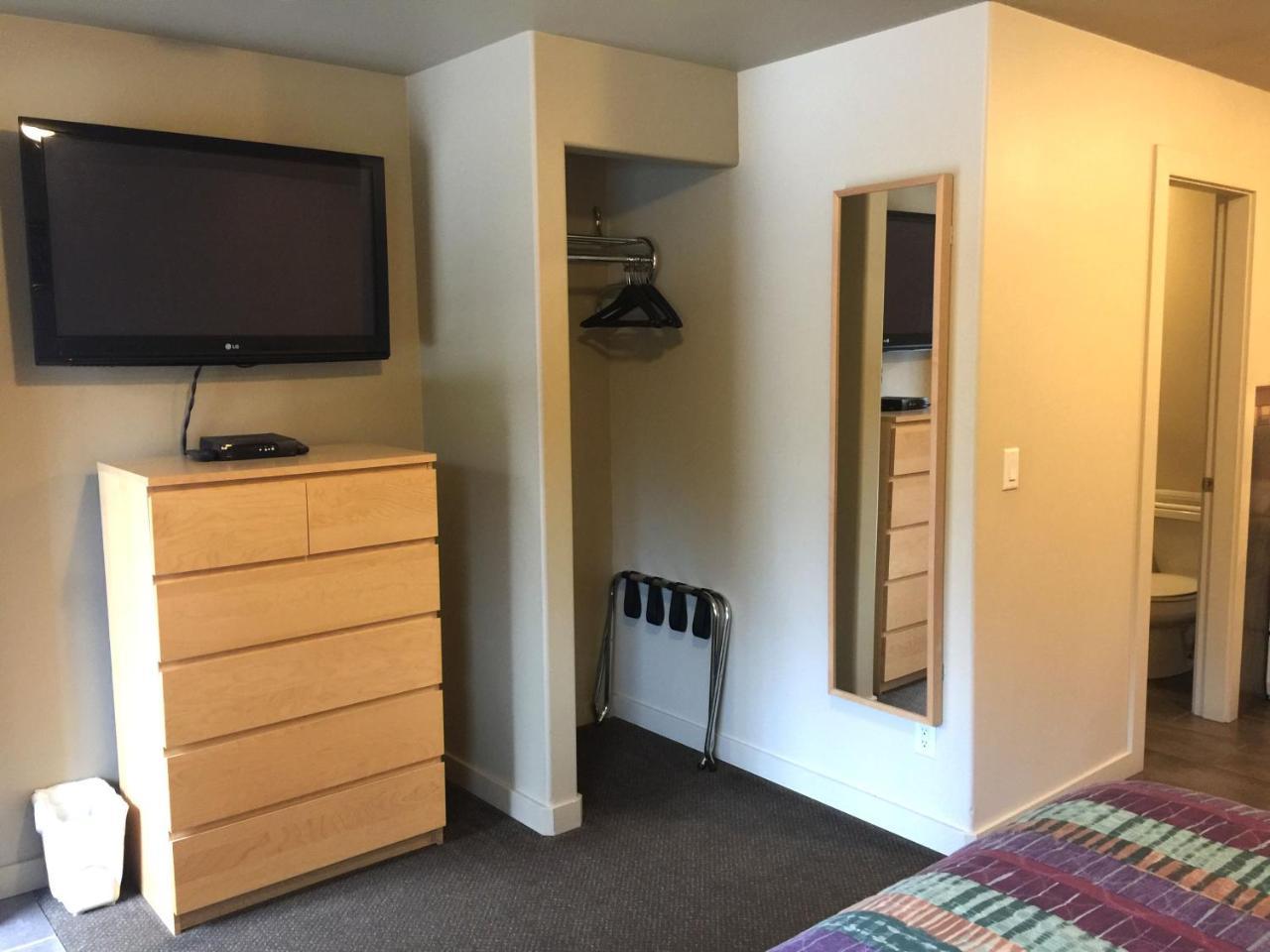 The Hitching Post Motel Пембъртън Екстериор снимка