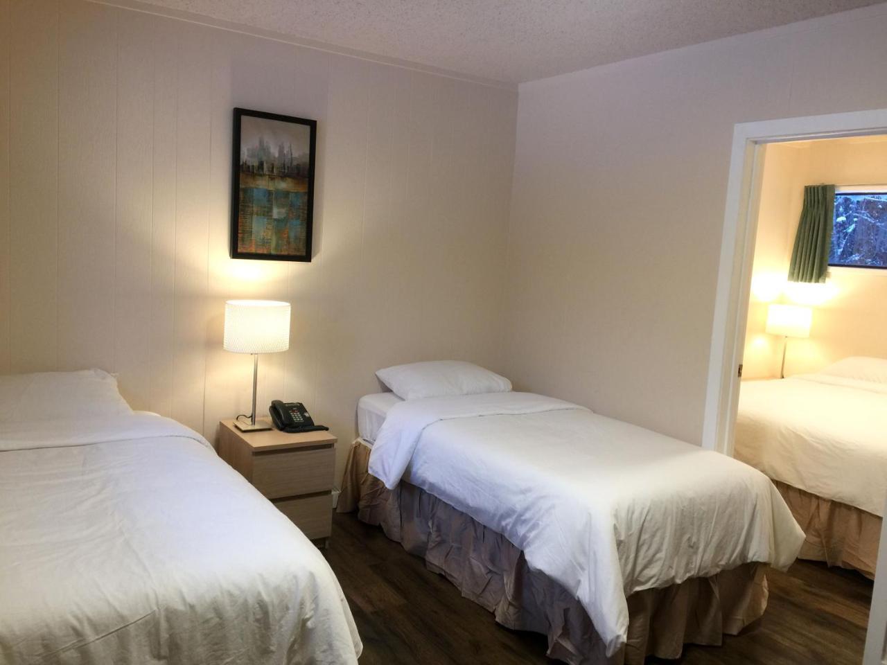 The Hitching Post Motel Пембъртън Екстериор снимка