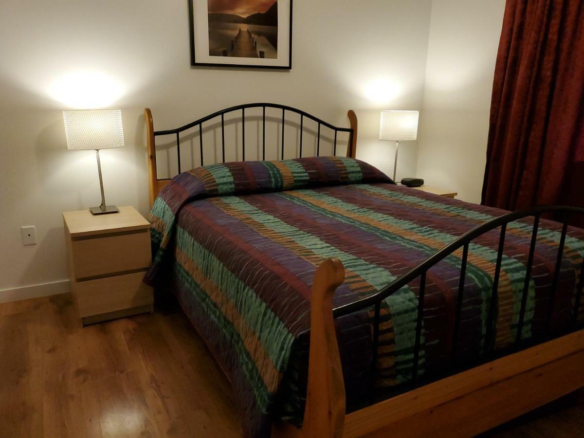 The Hitching Post Motel Пембъртън Екстериор снимка